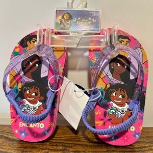 Disney Encanto Baby/Toddler Girls Flip Flop Sandals NWT Size S 5/6